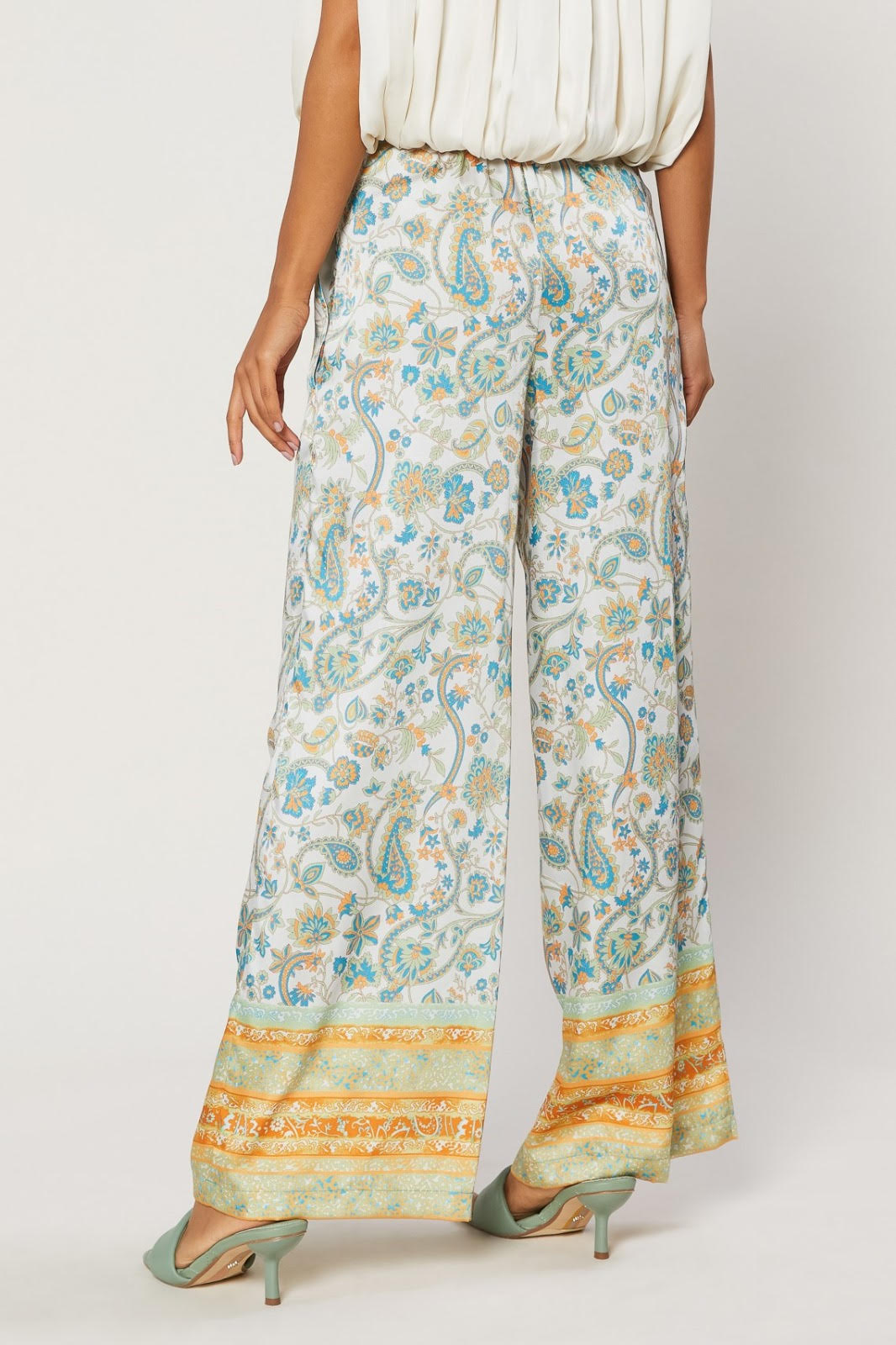 Border Print Wide Leg Pant